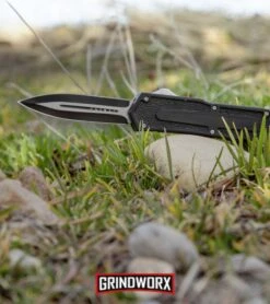 Reaver Dagger D/A OTF Automatic Knife - Black Plain -Elite Knives Shop Reaver Dagger DA OTF Auto Black 87317 BP 17867 jr lifestyle large